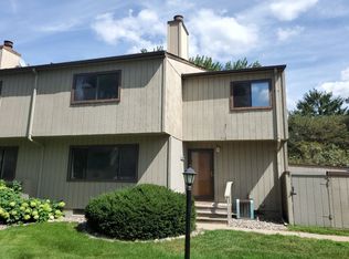 6292 Saint Johns Dr, Eden Prairie, MN 55346