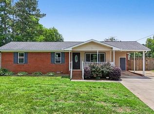 202 Plantation Ave, Cedartown, GA 30125