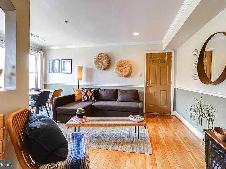 401 Evarts St NE #301 — Photo 10
