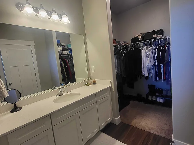 4715 S Dearing Ln #LL201 — Photo 2