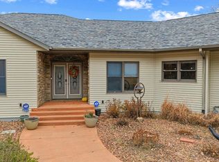 S4362 Fox Hill Circle, Baraboo, WI 53913