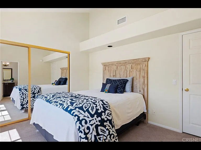 4341 Freedom Dr #B — Photo 5