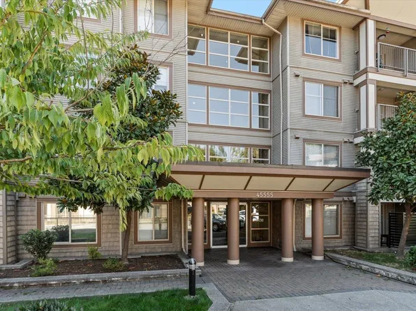 45555 Yale Rd #405, Chilliwack, BC V2P 0A9
