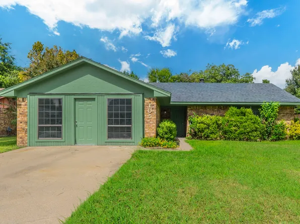 105 Briar Ln, Waxahachie, TX 75165