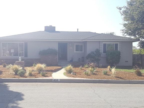 2nd image of 834 Oakwood Ave