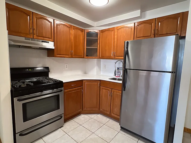 102-14 Lewis Ave #4B — Photo 1