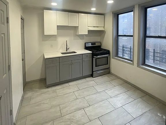 4th image of 49 Milford Ave #12M