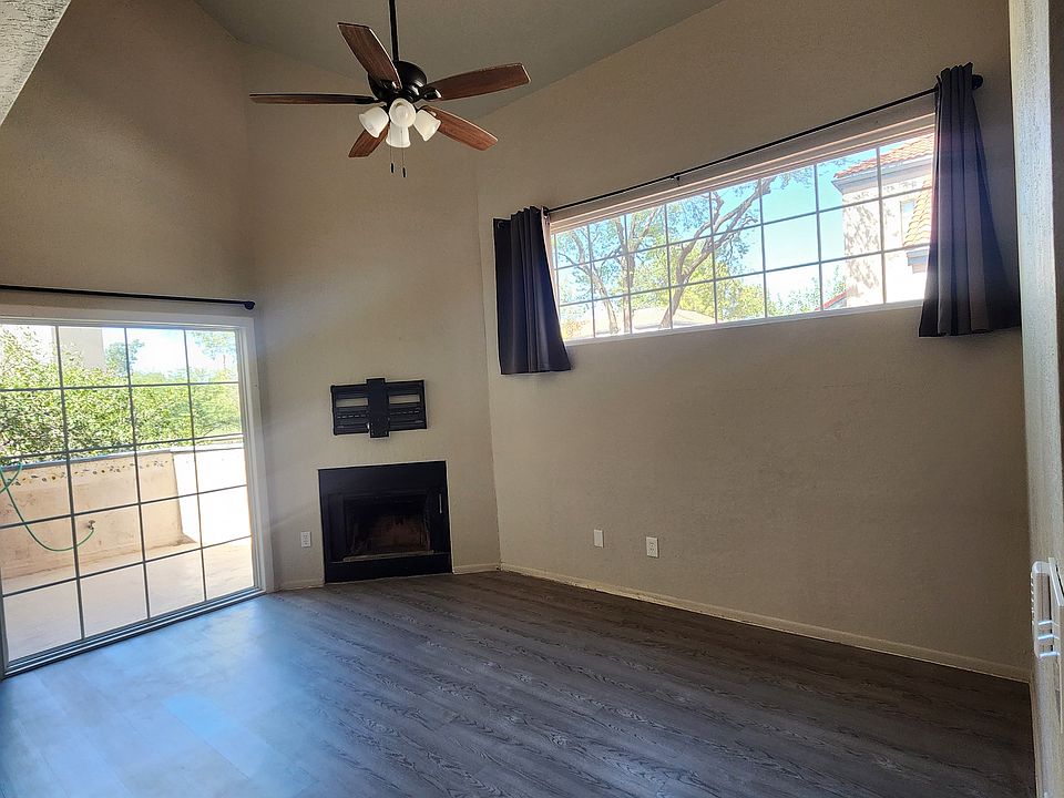 Vaulted ceilings and cozy fireplace