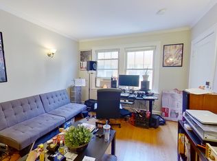 1925B Grove Ave #1-309-R, Berwyn, IL 60402