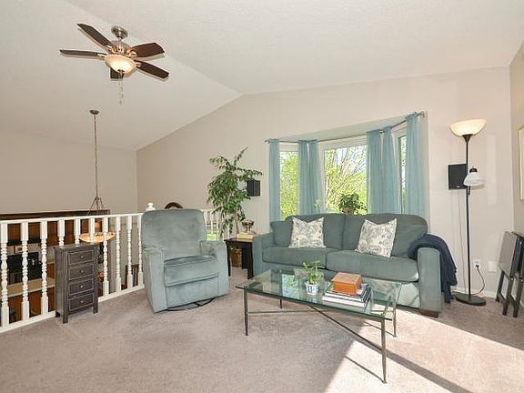 3rd image of 3478 Elm Creek Dr