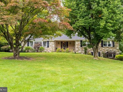 1800 Cathedral Rd, Huntingdon Valley, PA, 19006