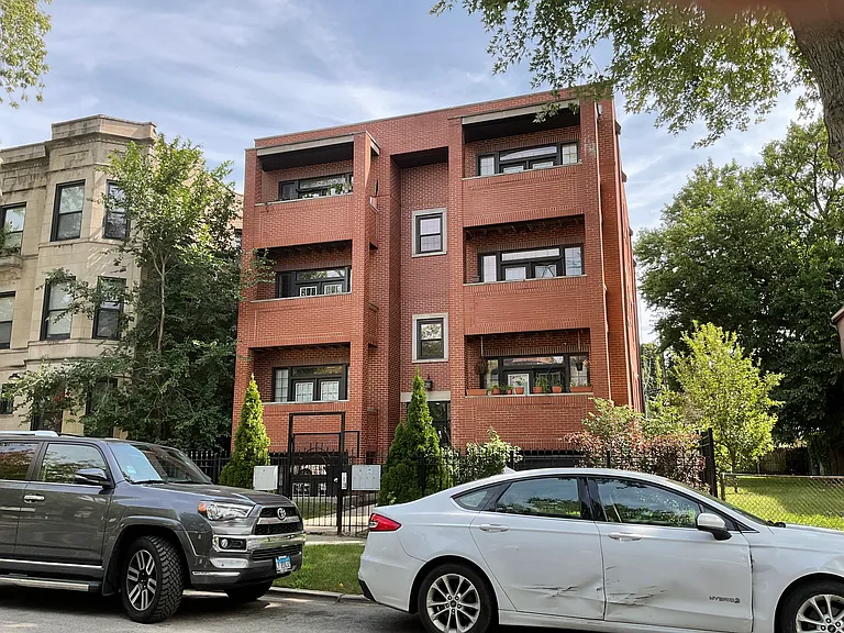 6549 S Minerva Ave #2S — Photo 4