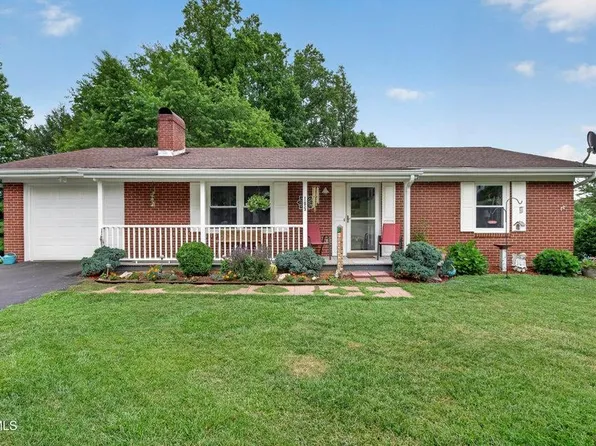 105 Cedar Ln, Bristol, VA 24201