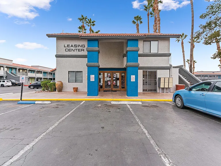 Leasing Office