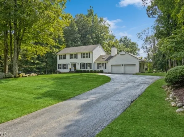 17 Powhatatan Way, Mount Olive Twp., NJ 07840