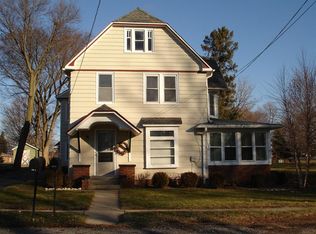 103 E Park St, Yorkville, IL 60560