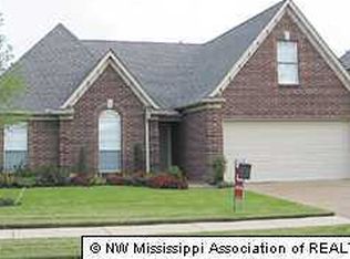 7259 Lauren Ln, Olive Branch, MS 38654