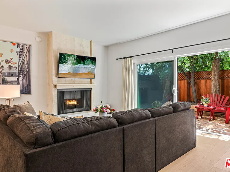 10600 Holman Ave #11 — Photo 3