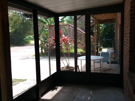 3rd image of 2000 Agora Cir SE #102