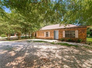 18096 Holly Ridge Dr, Hammond, LA 70403