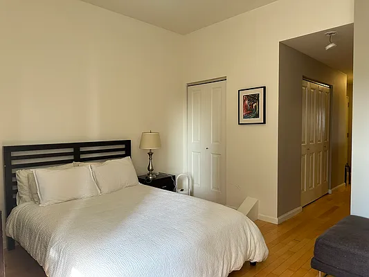 Rented by Oxford Property Group | media 2