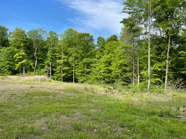 1828 Hinson Rd, Martinsville, IN 46151