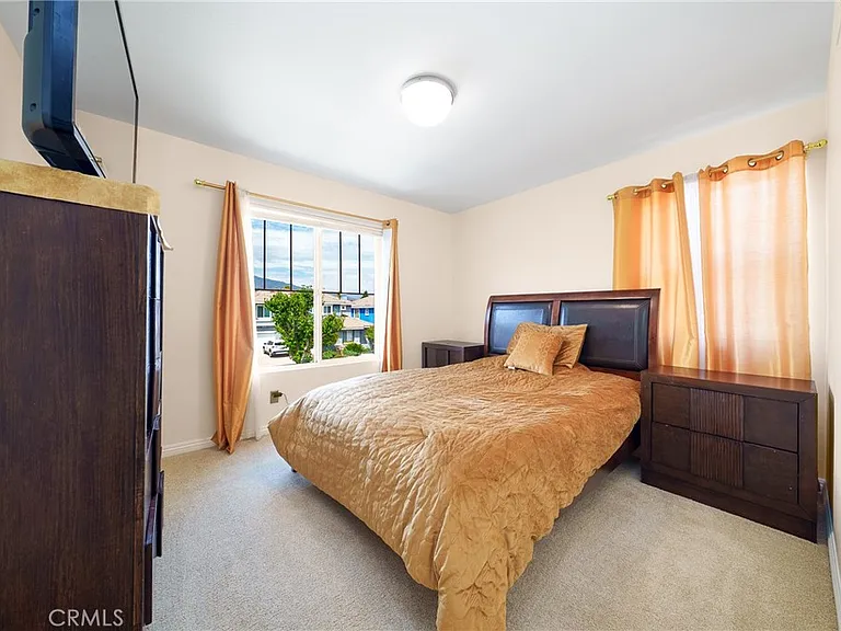 12241 Queensbury Dr — Photo 20