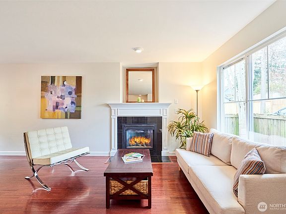 5th image of 10544 Stone Avenue N #B