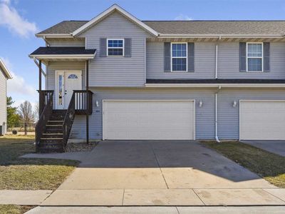 1562 Deerfield Dr, North Liberty, IA, 52317