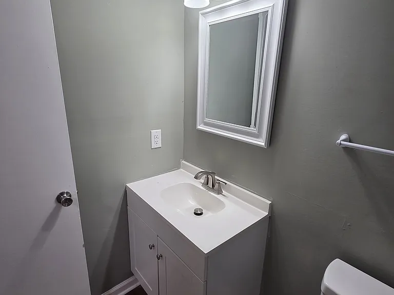 2424 Tinnell Ct #2424 — Photo 10