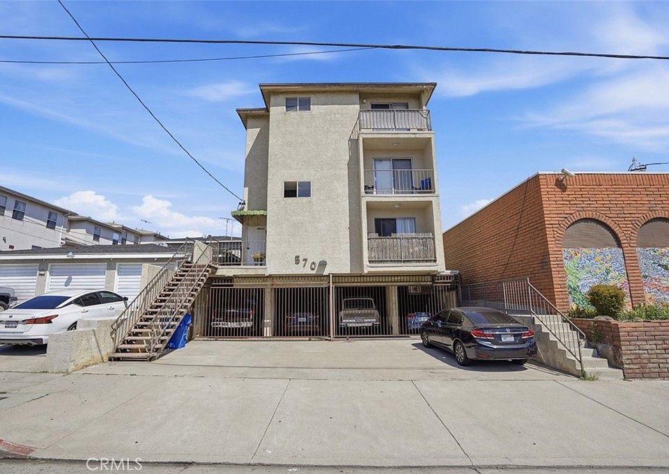 1st image of 570 W 8th St