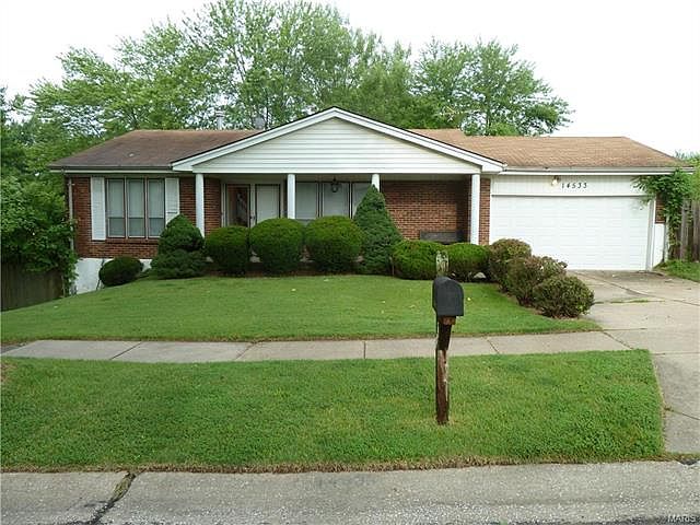 1st image of 14533 Fox Chase Dr