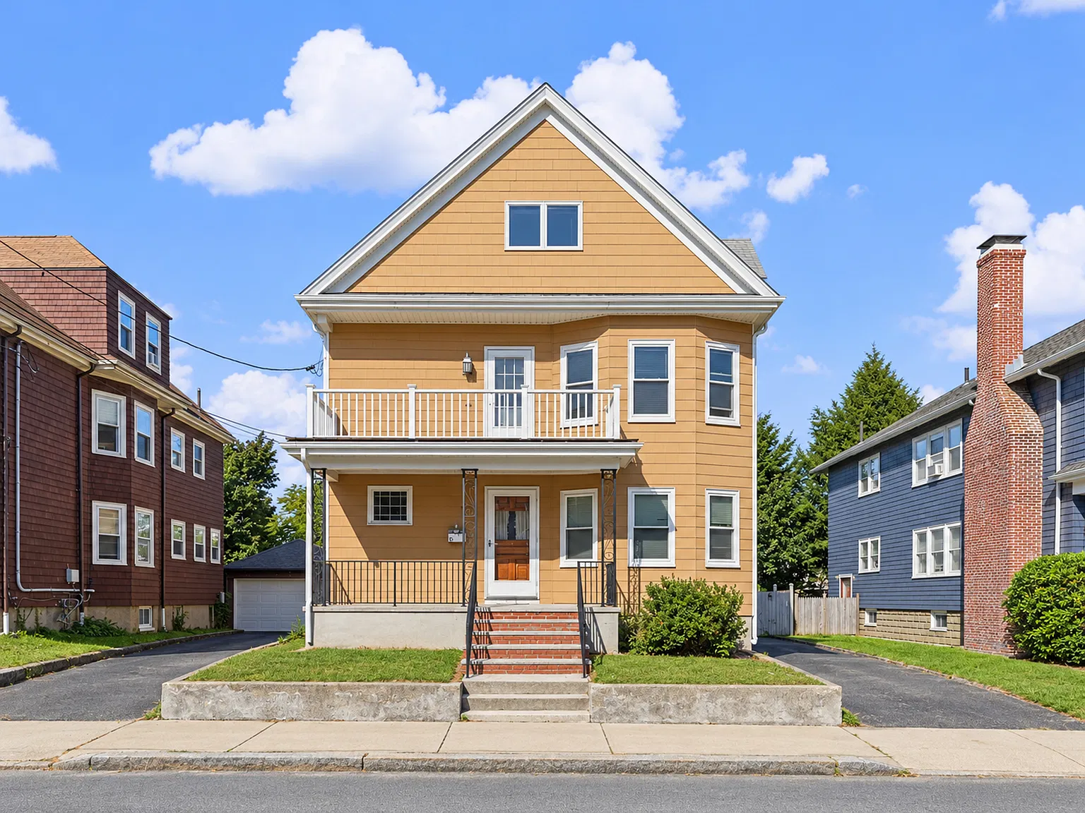 21 Quincy St — Photo 1