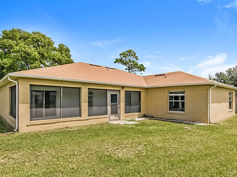 115 Pine Top Ln — Photo 16