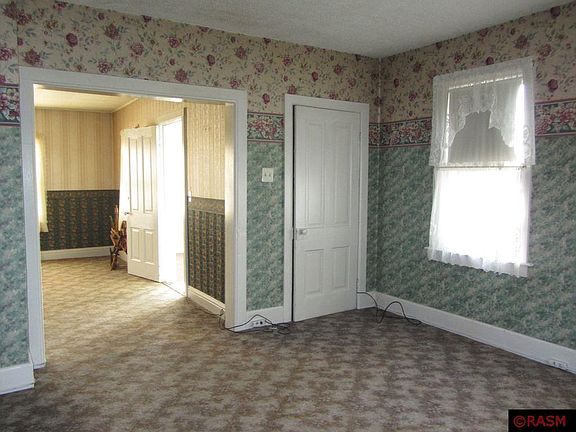 4th image of 1109 S Minnesota Ave