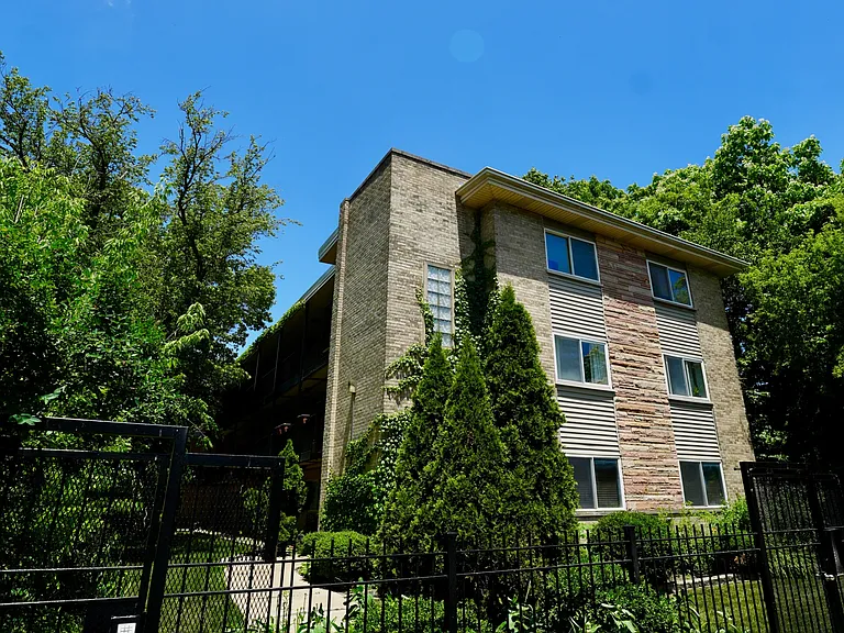 1404 W Estes Ave #2A — Photo 15