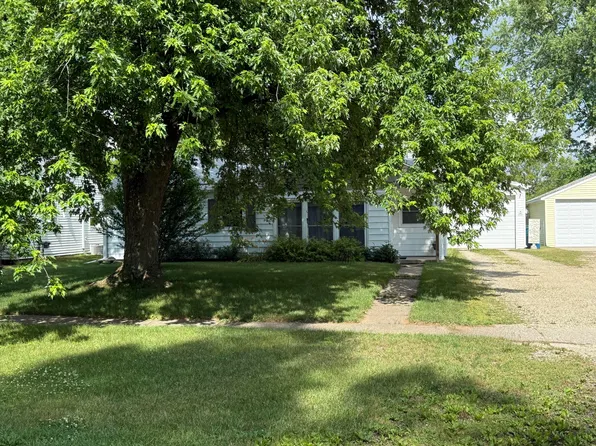 710 Chrysler St, Kalamazoo, MI 49048