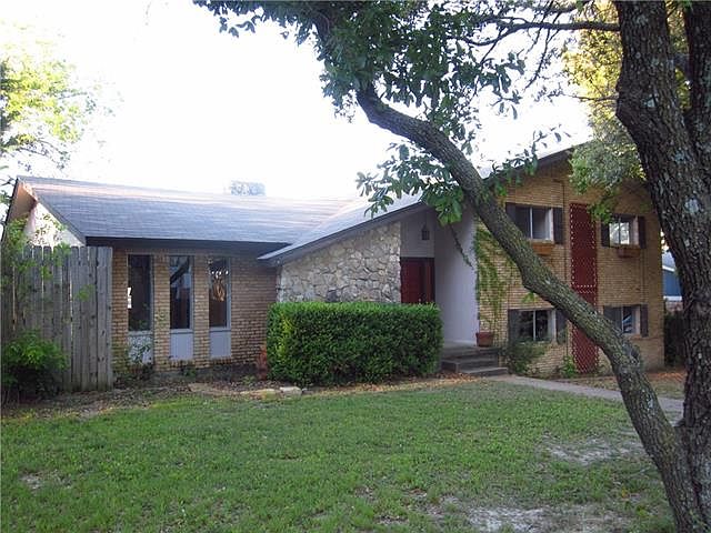 1st image of 301 Shoreview Dr