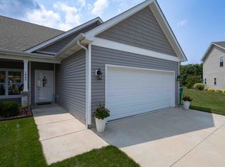1884 Creekside Ct, Westville, IN 46391