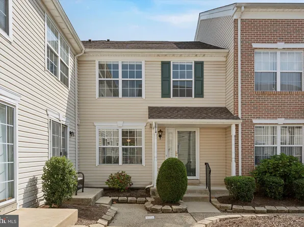3014 Creekside Ct, Warrington, PA 18976