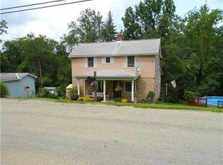 1657 Grange Rd, Charleroi, PA 15022