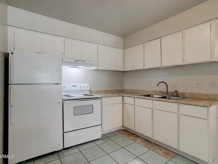 7850 E Glenrosa Ave #1 — Photo 13