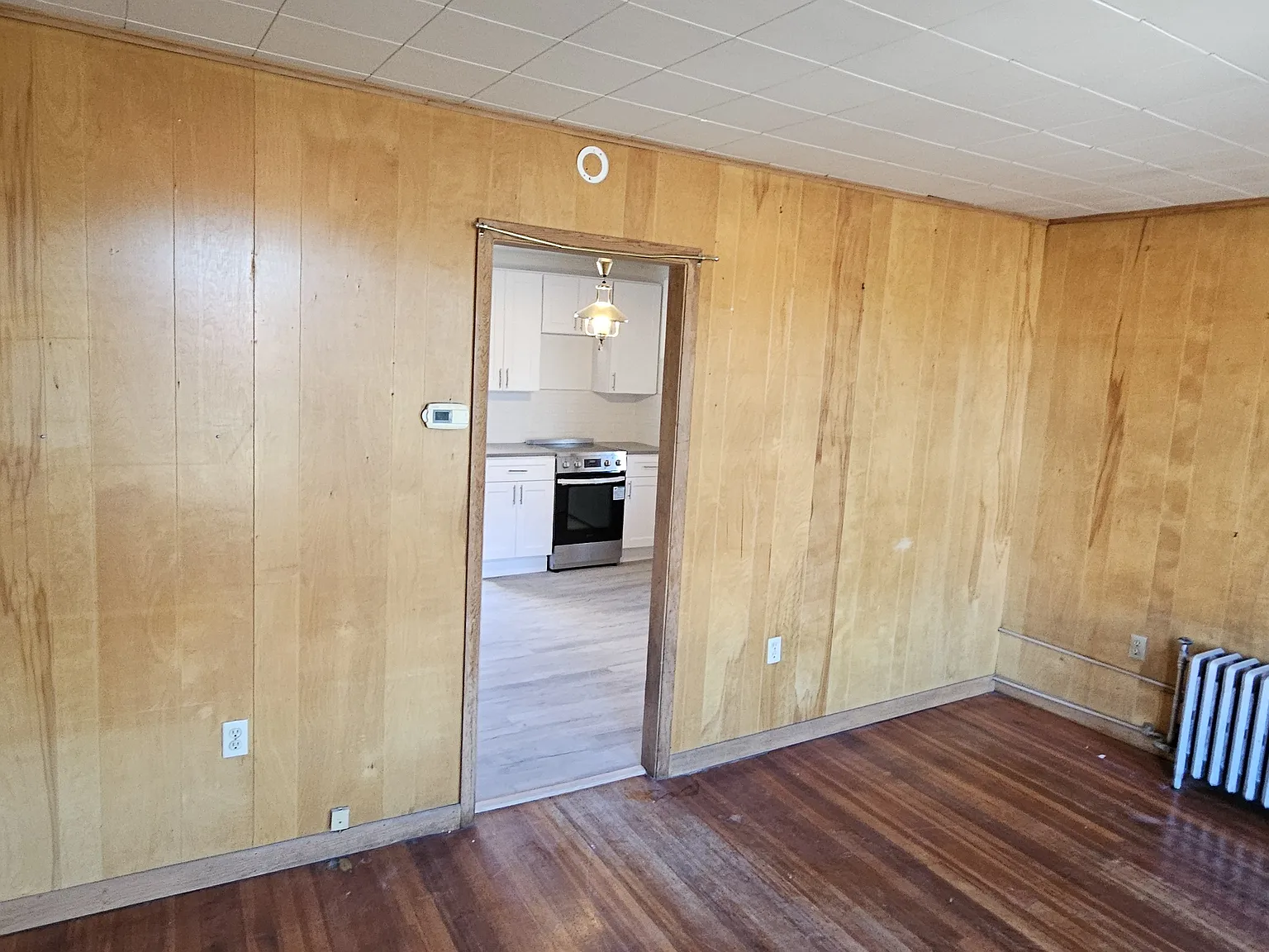 3 Hudson Ave — Photo 1
