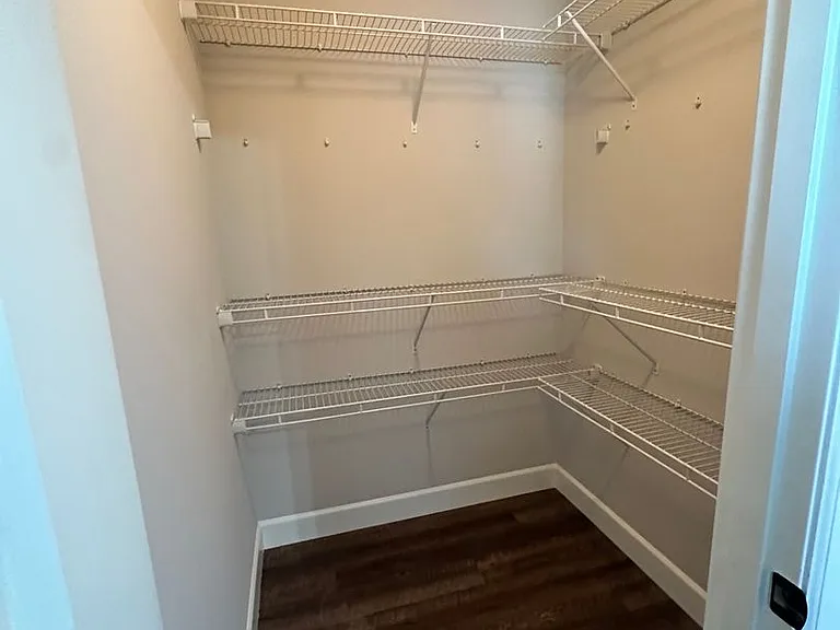 6521 Elaine Ave SE — Photo 19