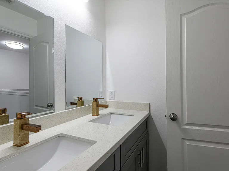 3429 Township Grove Ln — Photo 15