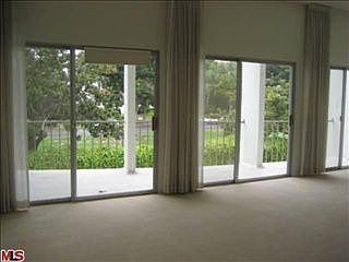 5th image of 516 San Vicente Blvd Unit 201