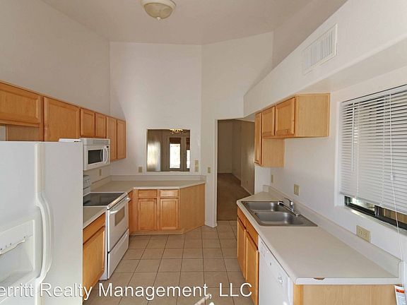 2nd image of 7831 E Roget Dr