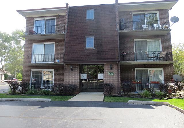 1st image of 7029 167th St APT 3S