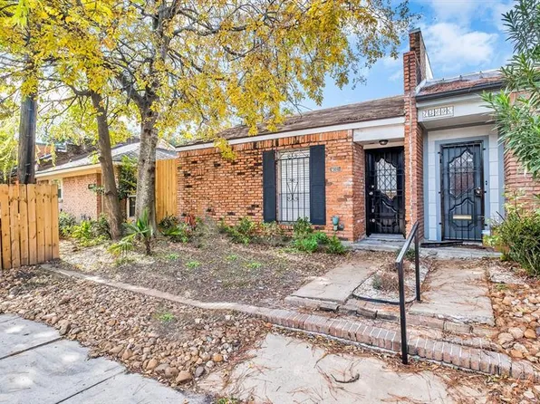 7500 W Loop S Fwy #D, Bellaire, TX 77401