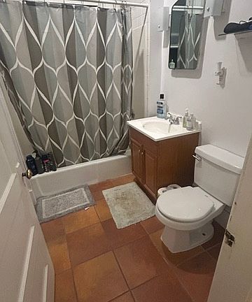 4th image of 1516 Commonwealth Ave #2